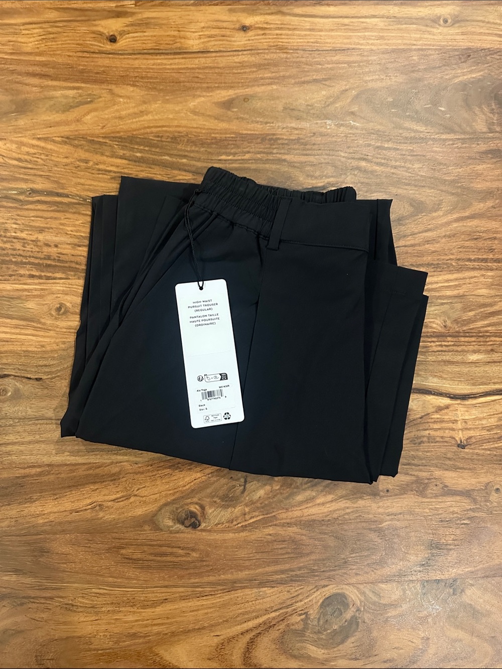 Alo Yoga High-Waist Pursuit Trouser (Regular) - Picture 4 of 4